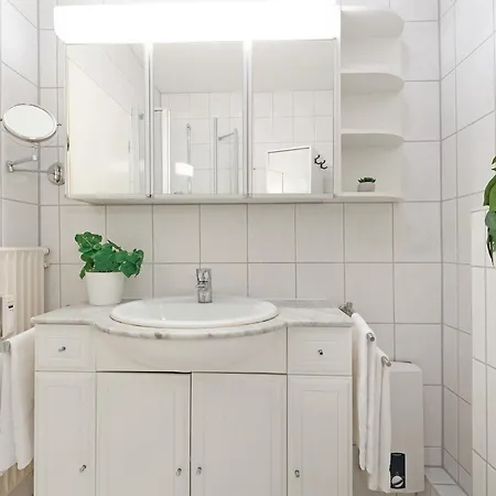 Appartement Goldene Ruh 405 *